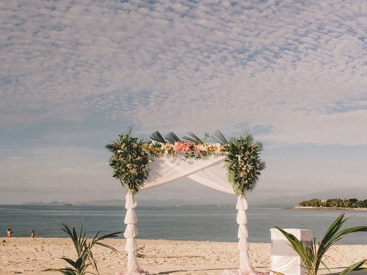 Ceremonia de boda frente al mar